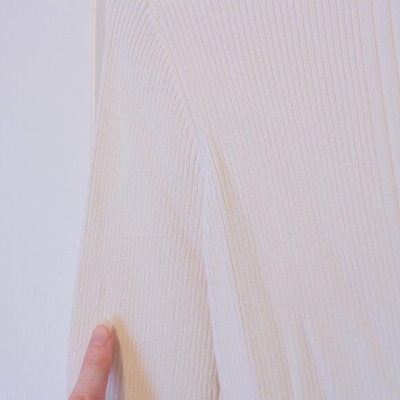 S Carlisle White Ribbed Turtleneck Sweater Top 90s 80s Layering Piece Academia - Picture 7 of 7